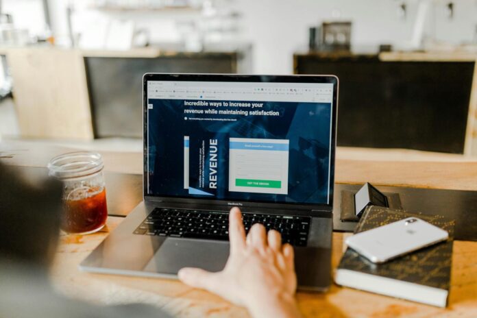 MacBook yang dihidupkan